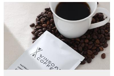 제품사진과 커피