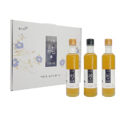 미추홀순참기름300ml 2병, 미추홀순들기름300ml 1병이 들어있는 선물세트 이미지 입니다.